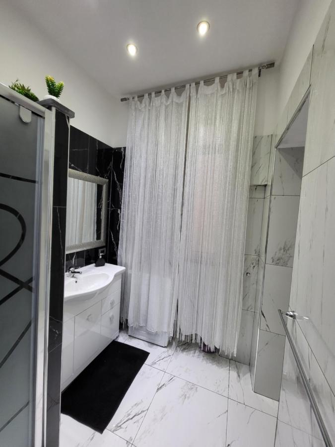 Appartamento La casa di Titina Napoli Esterno foto